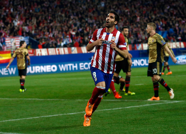Raul Garcia, do Atlético de Madrid, comemora gol contra o Milan pelas oitavas de final da Liga dos Campeões | Juan Medina/Reuters