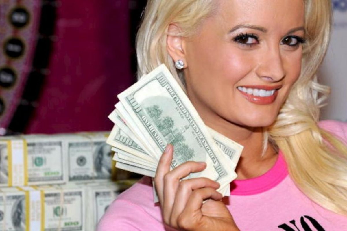 The most expensive thing in the world. Most expensive states. деньги. Expensive orders. Nothing is more expensive than a missed opportunity.