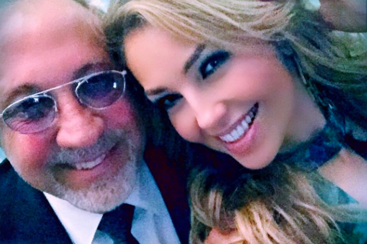 . Imagen Por: Vía instagram @Thalia