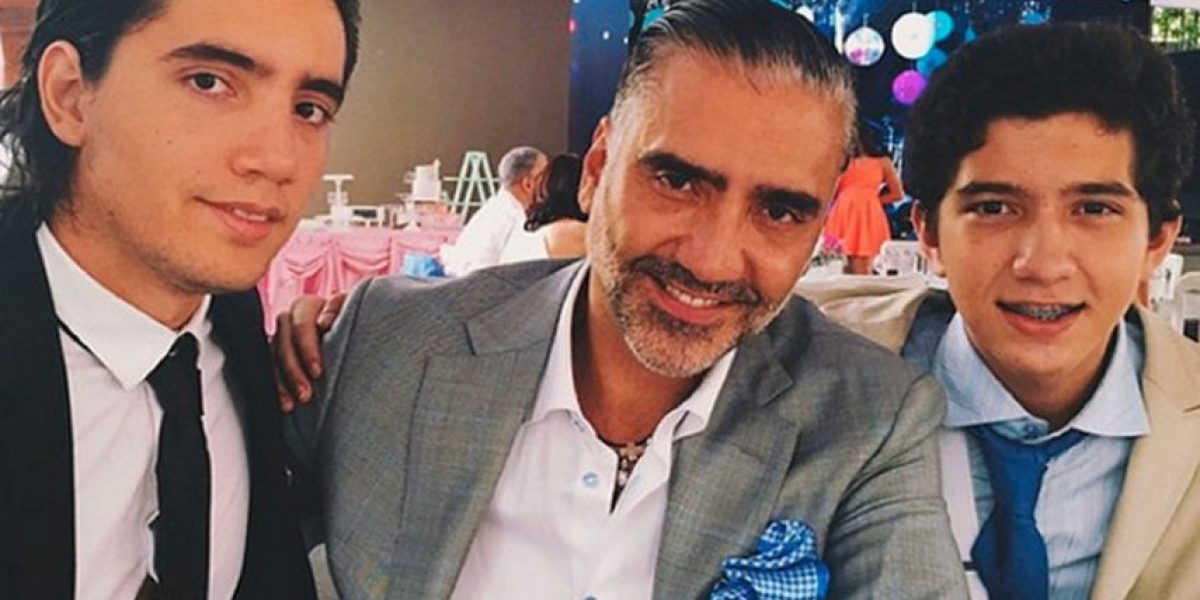 Él es el atractivo hijo de Alejandro Fernández