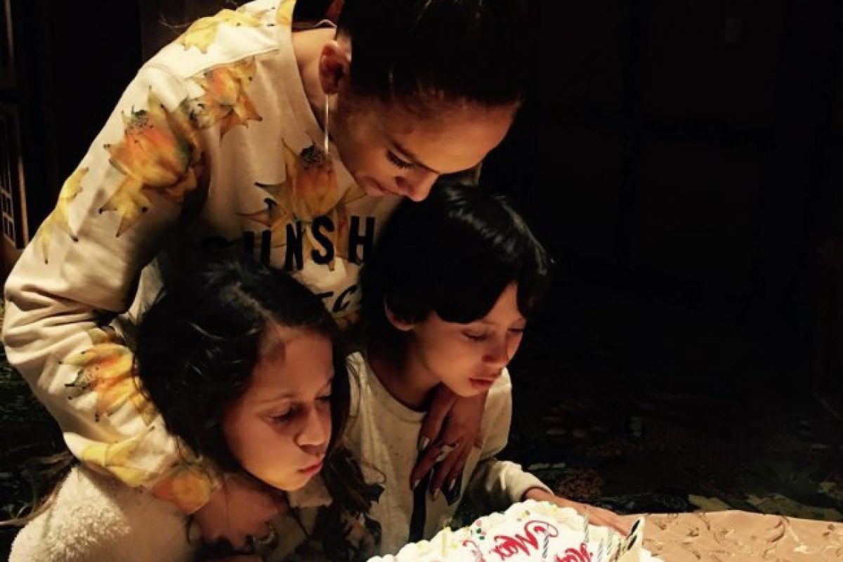 . Imagen Por: Vía instagram.com/jlo/