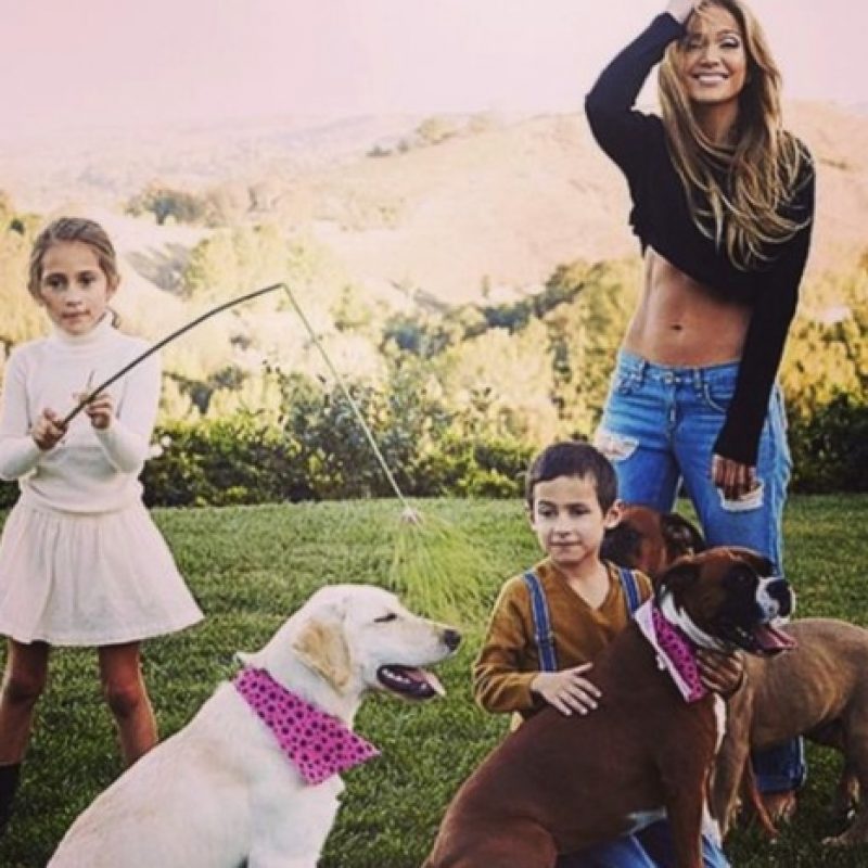 . Imagen Por: Vía instagram.com/jlo/