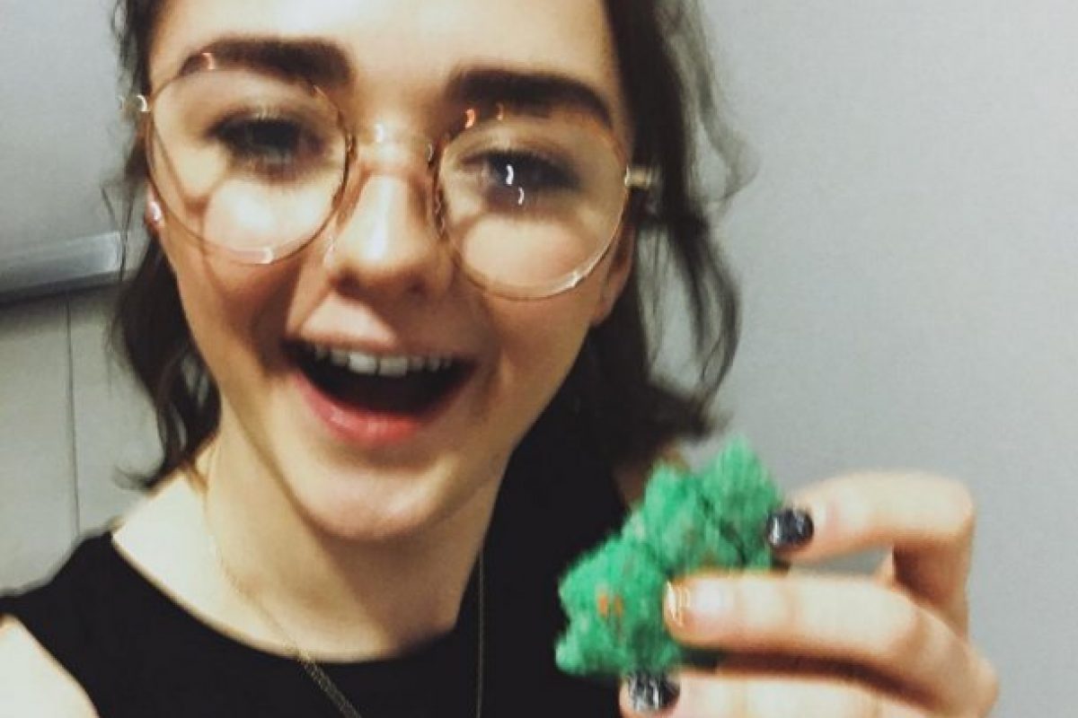 . Imagen Por: Vía instagram.com/maisie_williams/