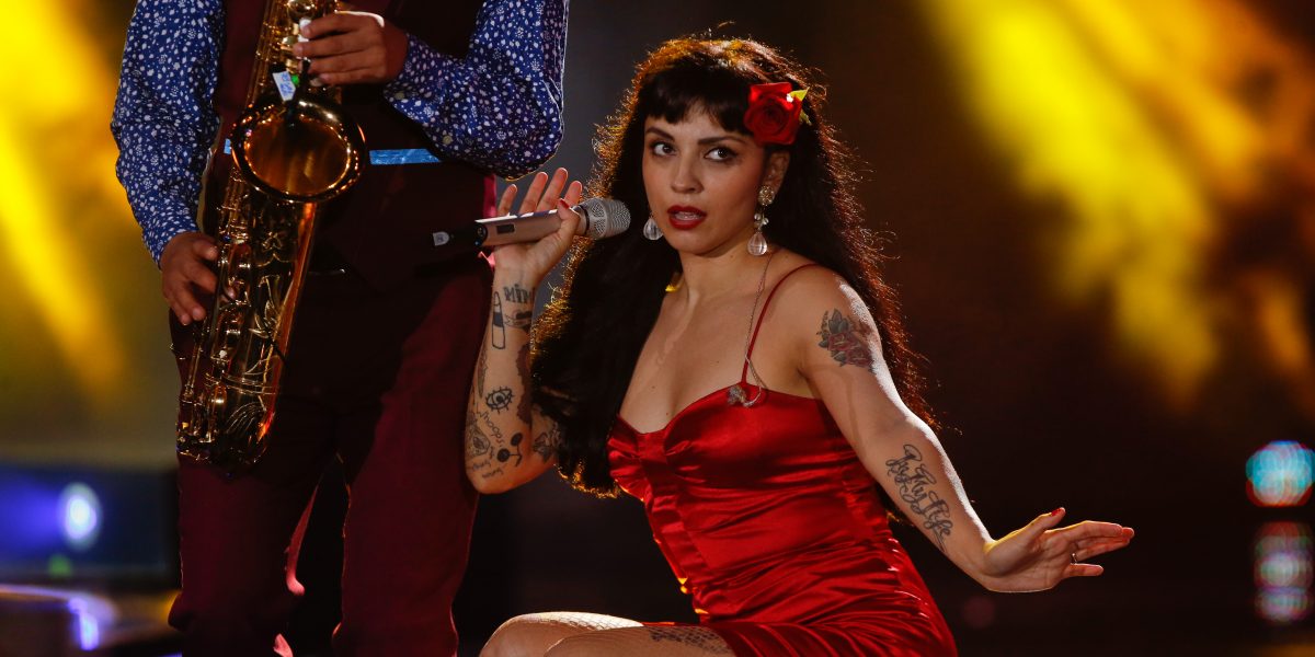 Mon Laferte se posiciona en prestigiosa lista de Billboard por sobre Lady Gaga y Coldplay - Imagen 1