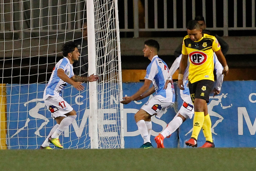 Carvallo, la promesa / Photosport