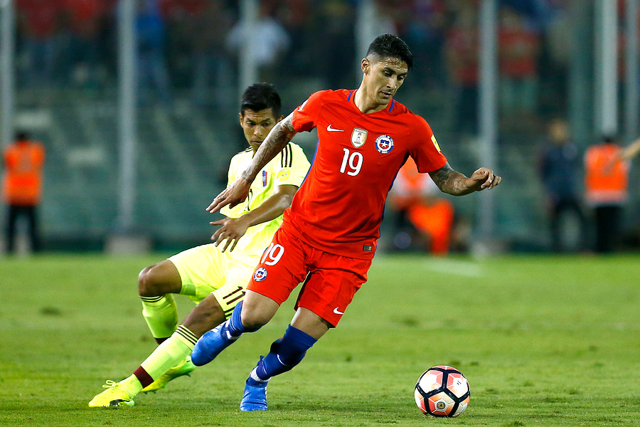 Pedro Pablo Hernández elevó su nivel ante la Vinotinto en Macul / Agencia UNO