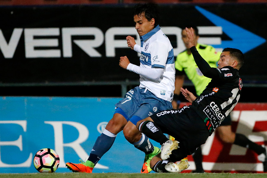 Carlos Espinosa / Photosport