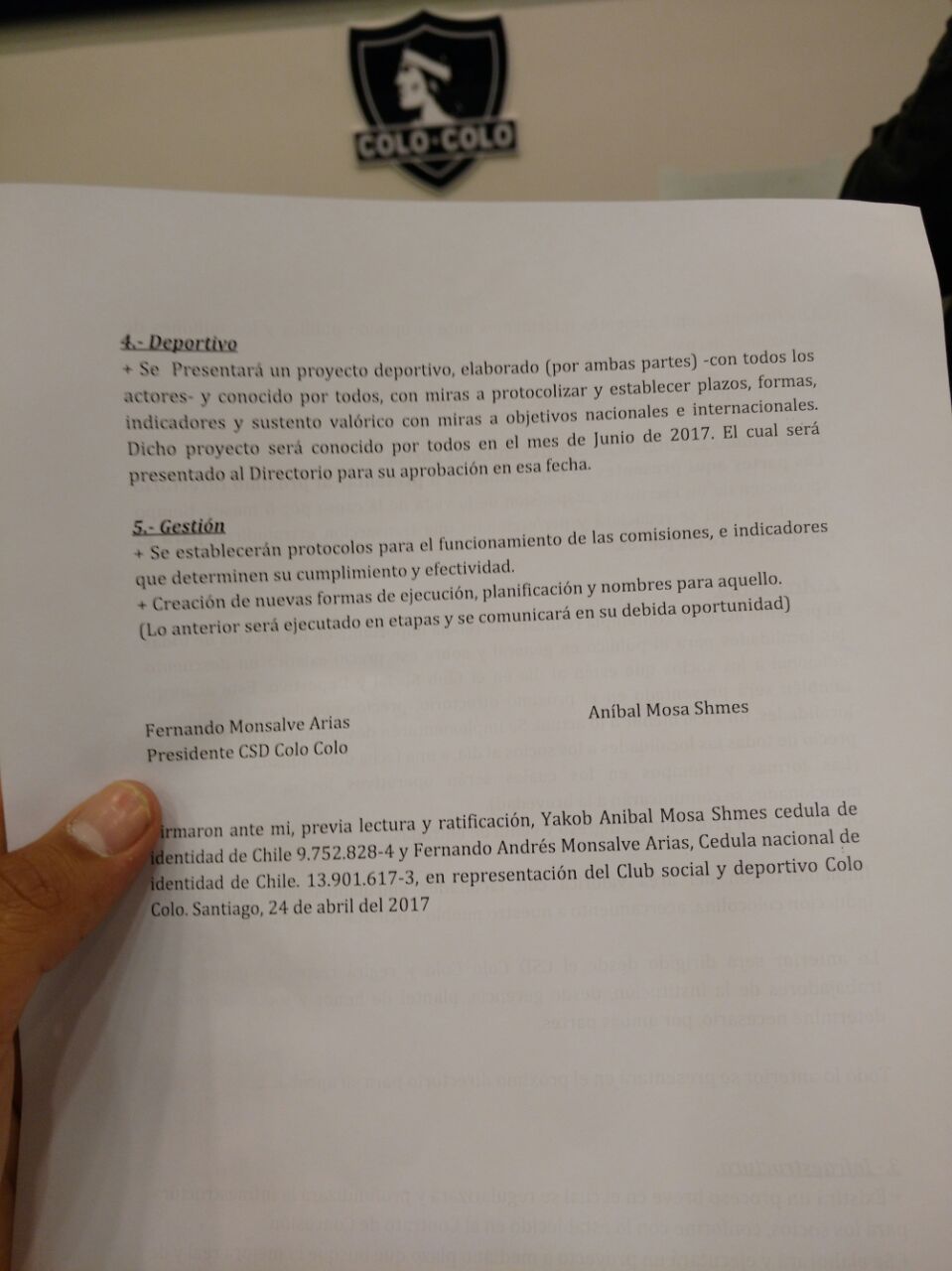 Los acuerdos firmados entre Mosa y el Club Social y Deportivo Blanco y Negro / imagen: Pedro Marín Roldán