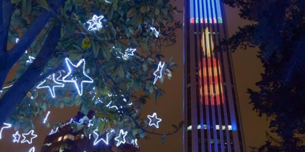 La nueva iluminación de la Torre Colpatria Publimetro Colombia