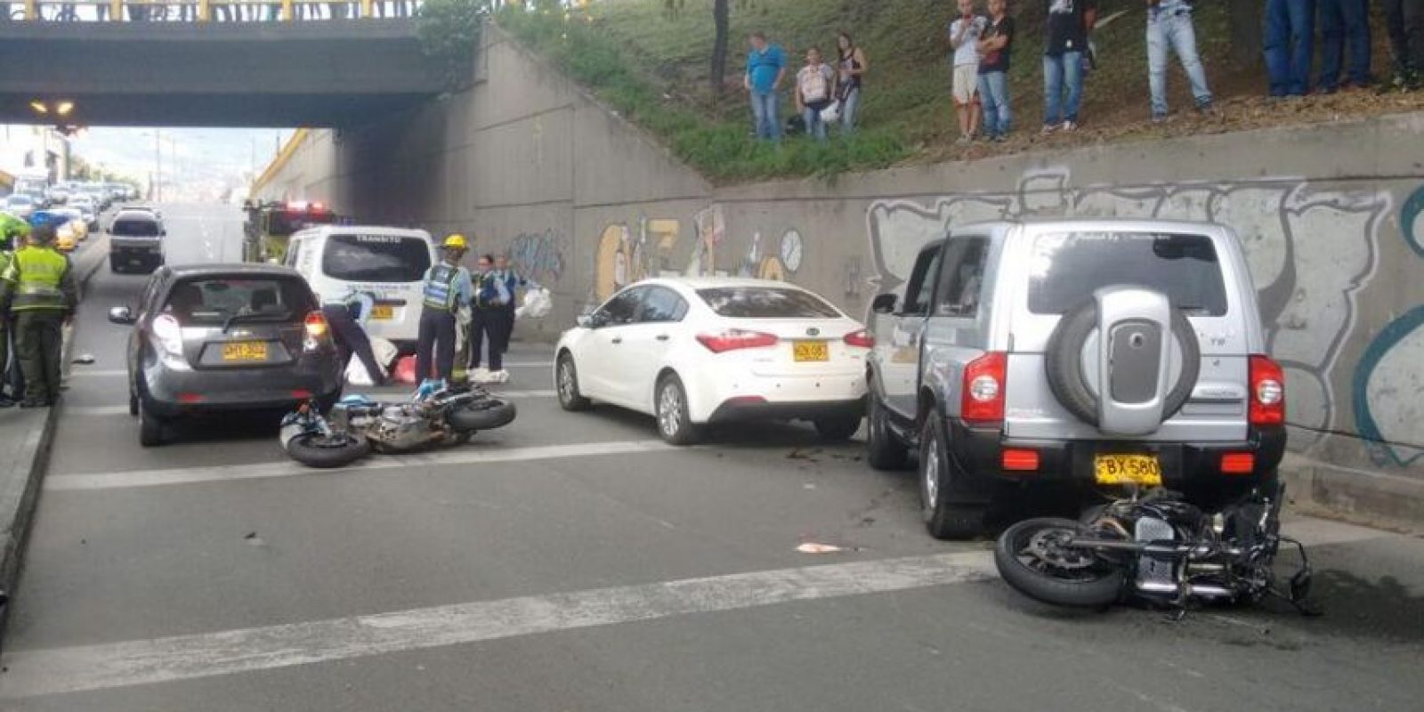 Resultado de imagen para imagenes de accidentes de trÃ¡nsito en medellin