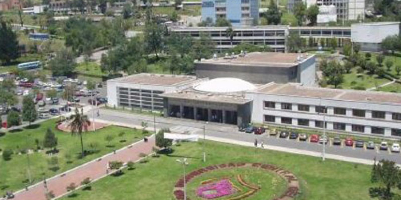 Universidad para el progreso del país | Metro Ecuador