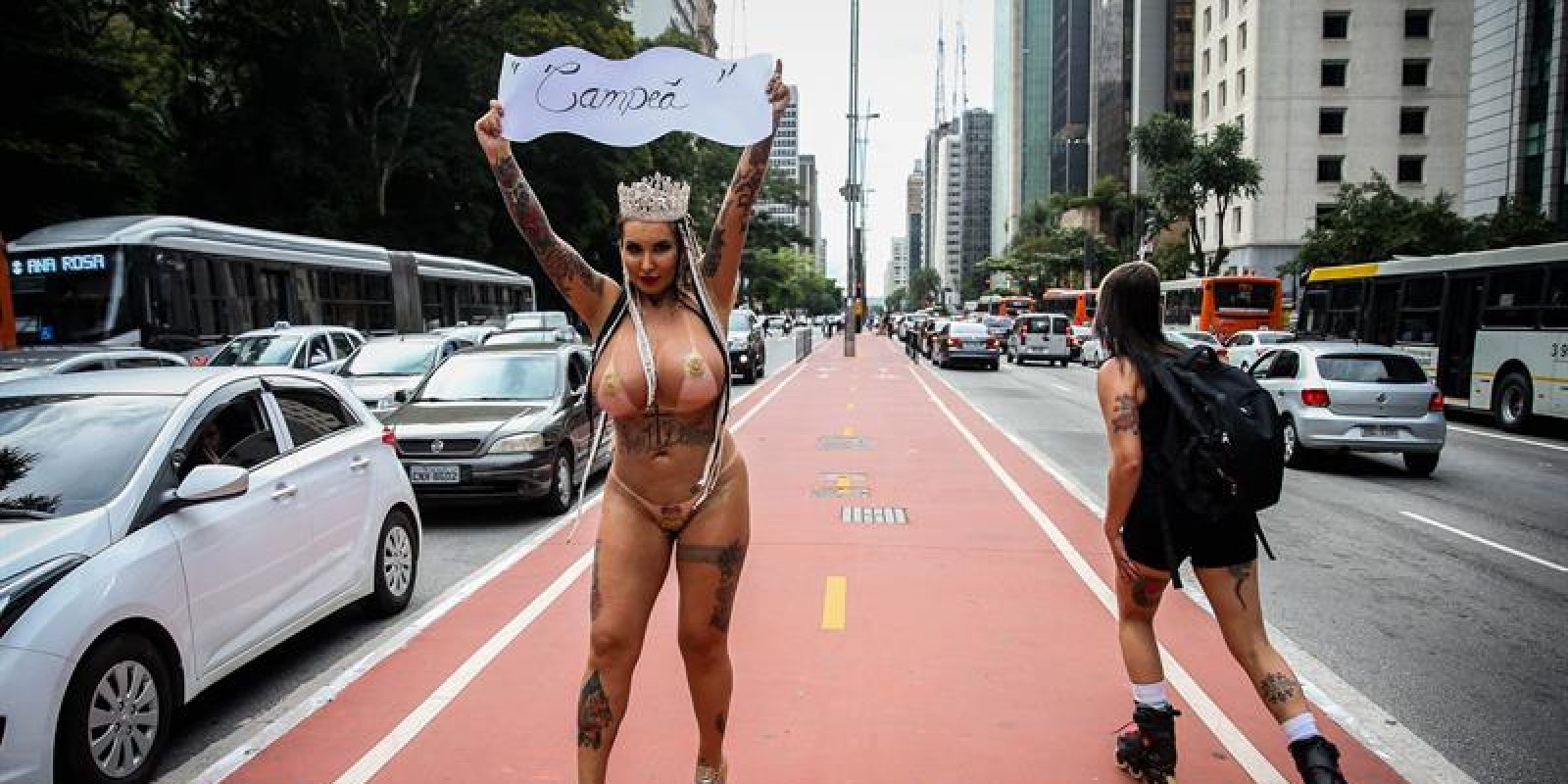 Protestas en la calle contra la industria porno 9