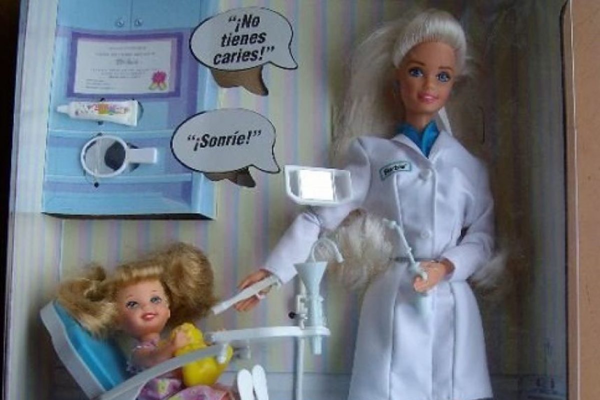 barbie dentista 2018