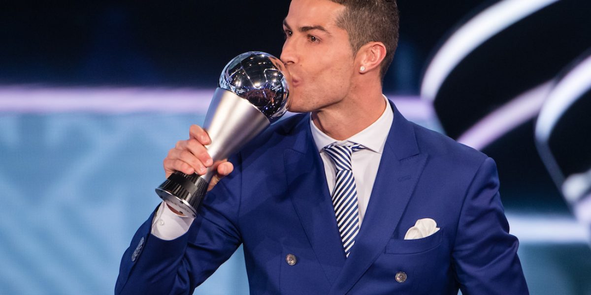 cristianoronaldo-gettyimages-1200x600.jpg