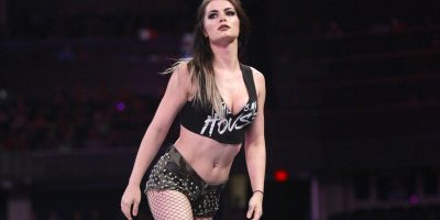 Hackean y filtran fotos íntimas de Paige — WWE