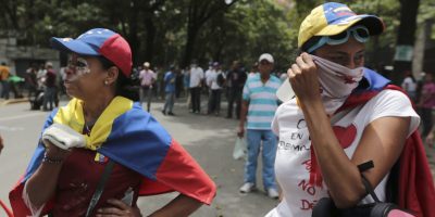 Fuerzas de seguridad bloquean marcha opositora en Venezuela — PERÚ