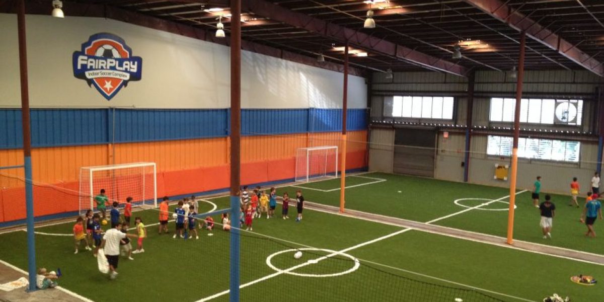 Llega el FairPlay Indoor Soccer Complex Metro